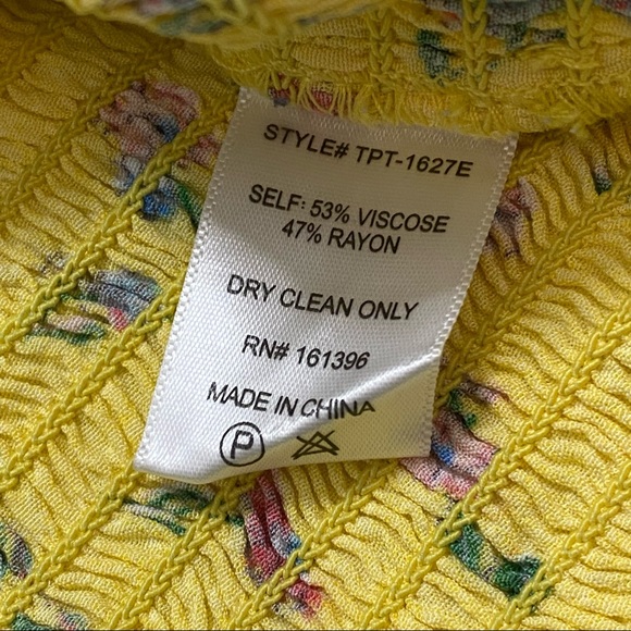 2Bella Yellow Flower Print Blouse - Picture 4 of 7